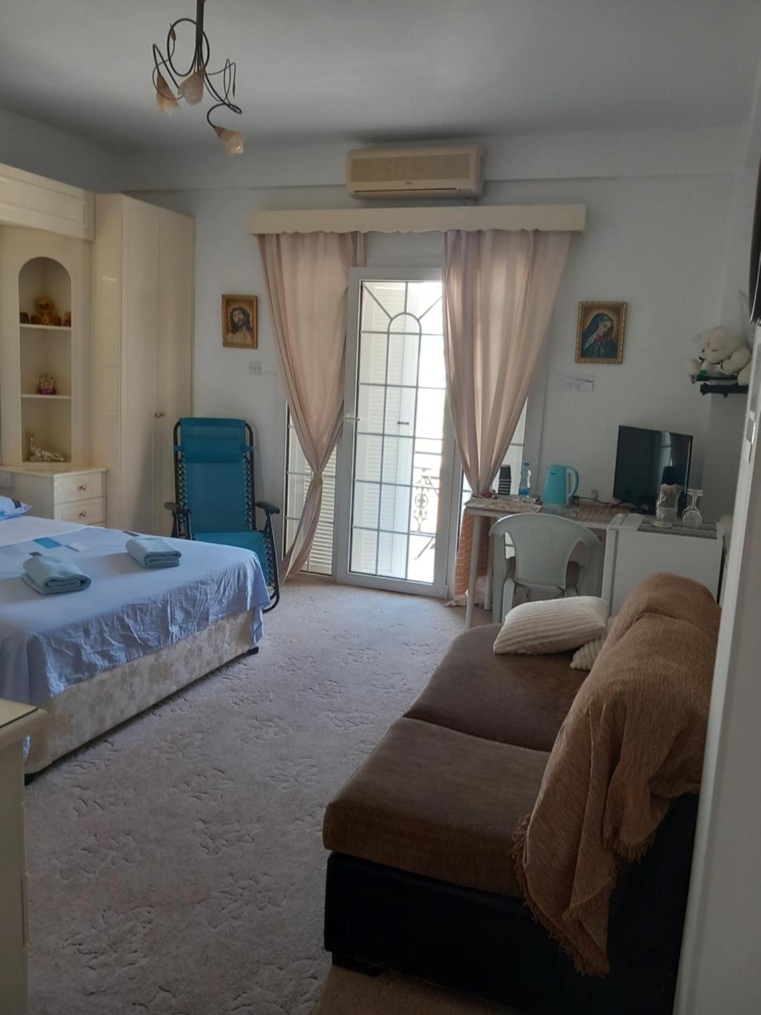 Apartamento Vasilis House Dromolaxia Exterior foto